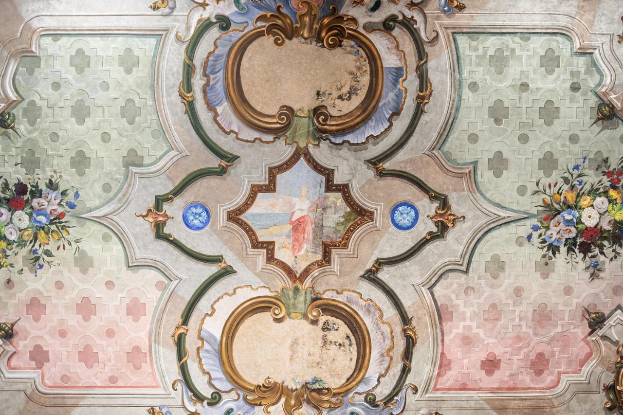 Ferienwohnung Palazzo Mia By Icasamia It Castello Cabiaglio Exterior foto