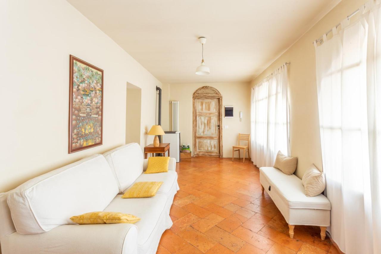 Ferienwohnung Palazzo Mia By Icasamia It Castello Cabiaglio Exterior foto