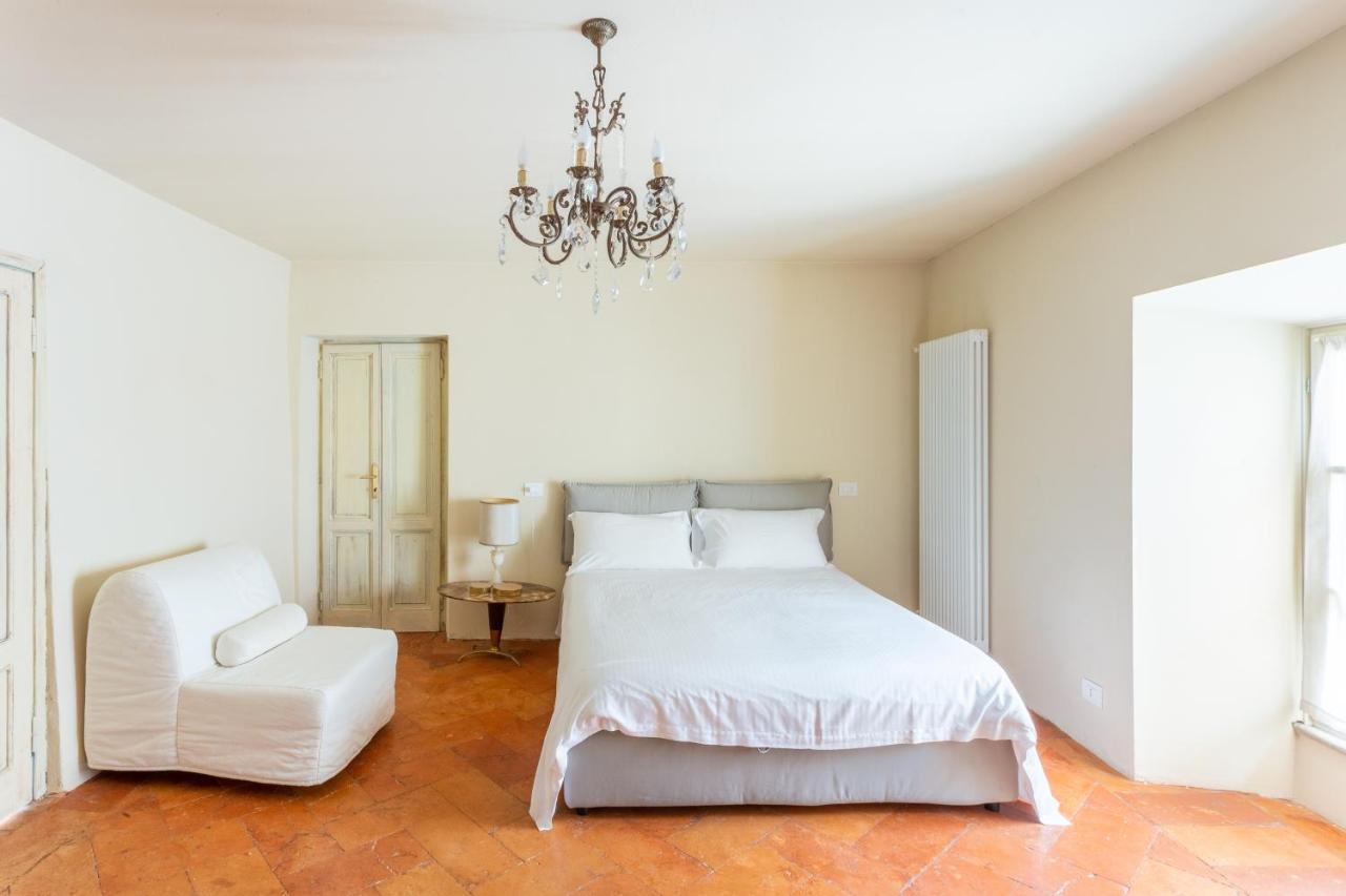Ferienwohnung Palazzo Mia By Icasamia It Castello Cabiaglio Exterior foto